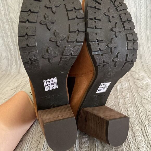 Crevo Alicia Tan Brown Leather Suede Round Toe Block Heel Casual Fall Boots - Picture 8 of 12